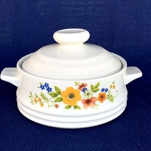 BAKE SERVE'N STORE STONEWARE DISH Baking Single Serve Lid Bright Flowers